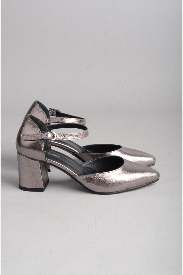 Seç 306 Genuine Leather Women's Shoes with Heel (Heel: 7 cm) Platinum