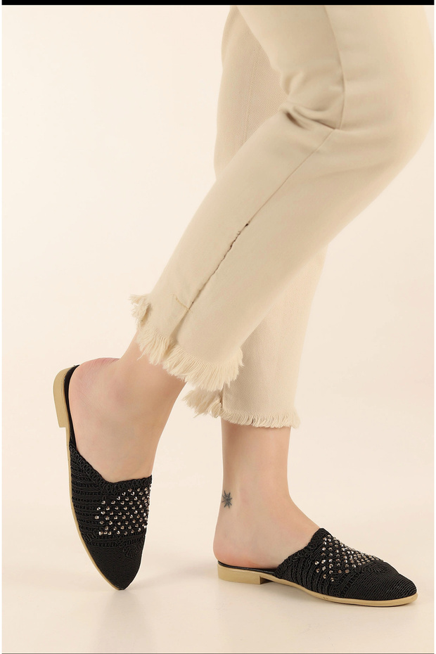 Women's Flat Slippers with Knitted Design and Stones