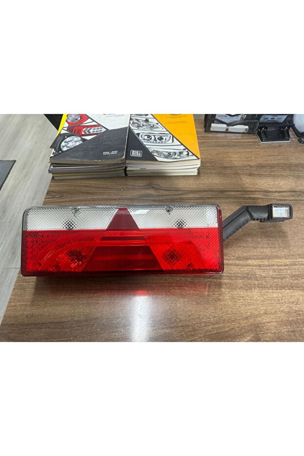 AsPÖCK MODEL STOP LAMBA BOYNUZ LAMBALI SOL - 1