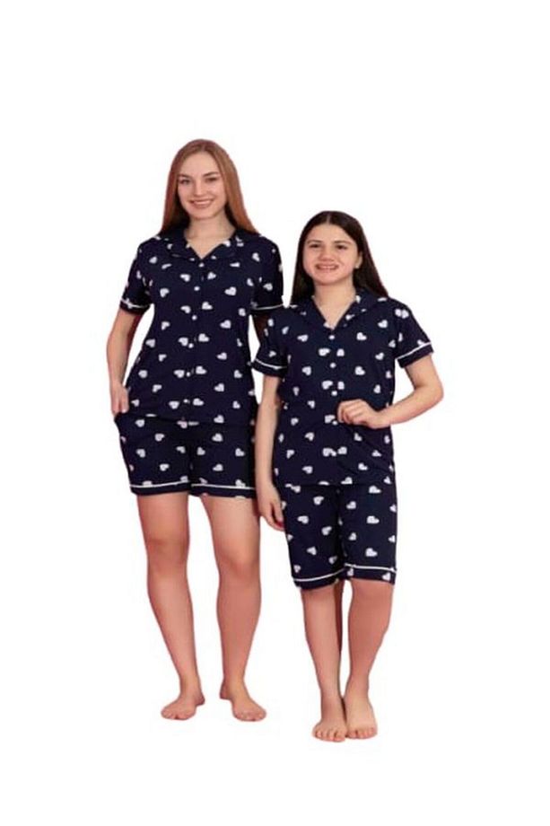Kadın Milan Kumaş Gömlek Yaka Boydan Düğmeli Lacivert Kalp Desen Kısa Kol Şortlu Pijama Takımı - 1