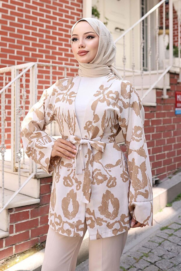 كيمونو كيمونو بنقشة عرقية جملي