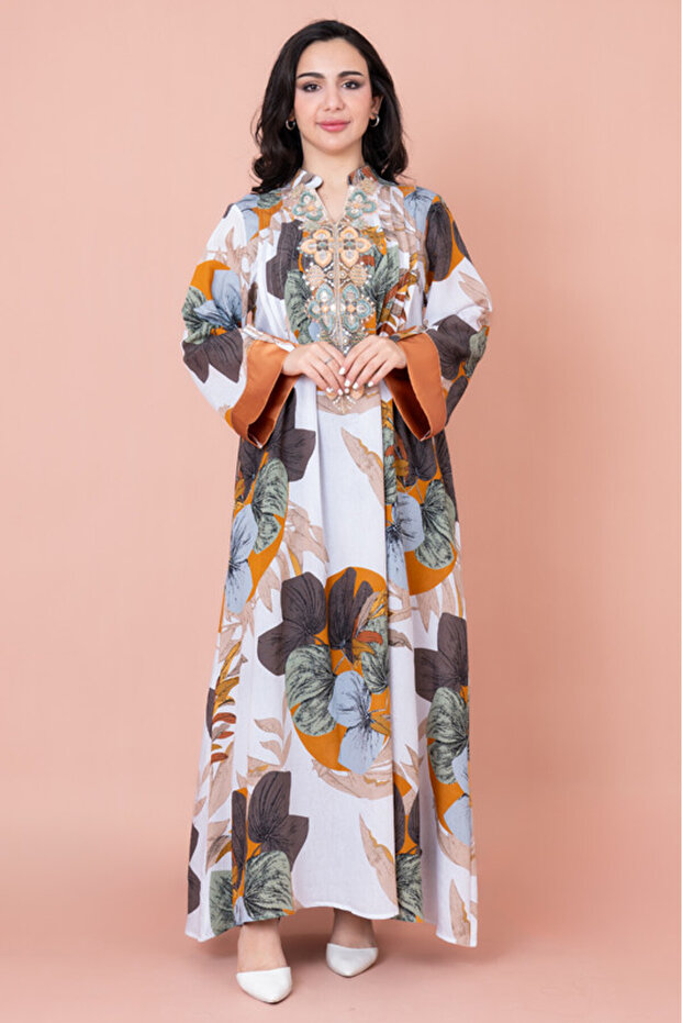 Embroidered Leaf Blossom Jalabiya