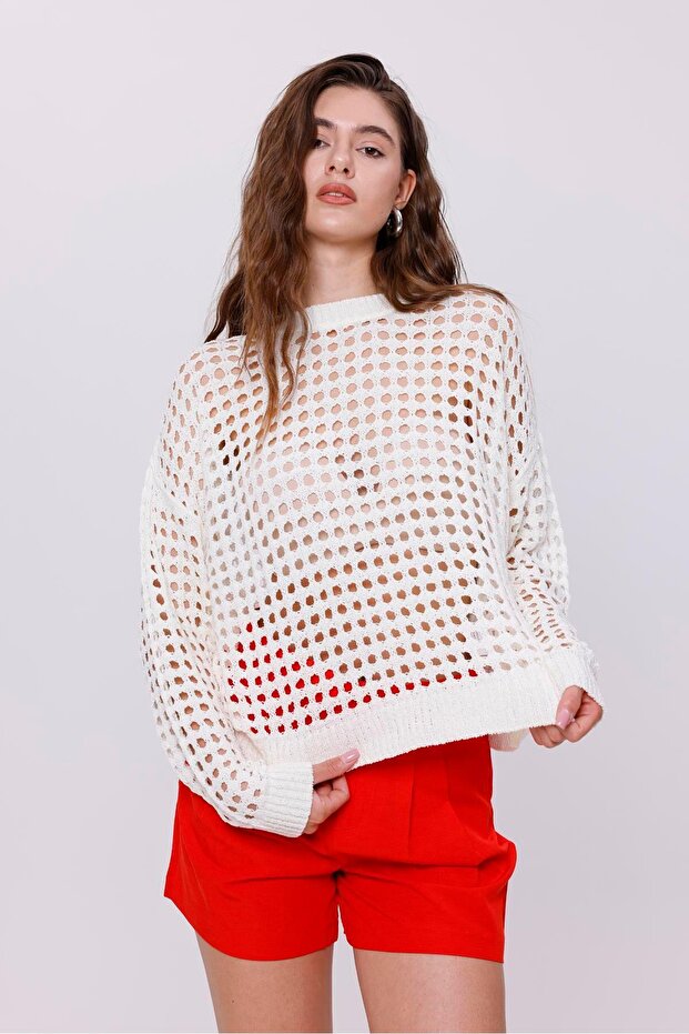 Delikli Kadın Bluz - 3