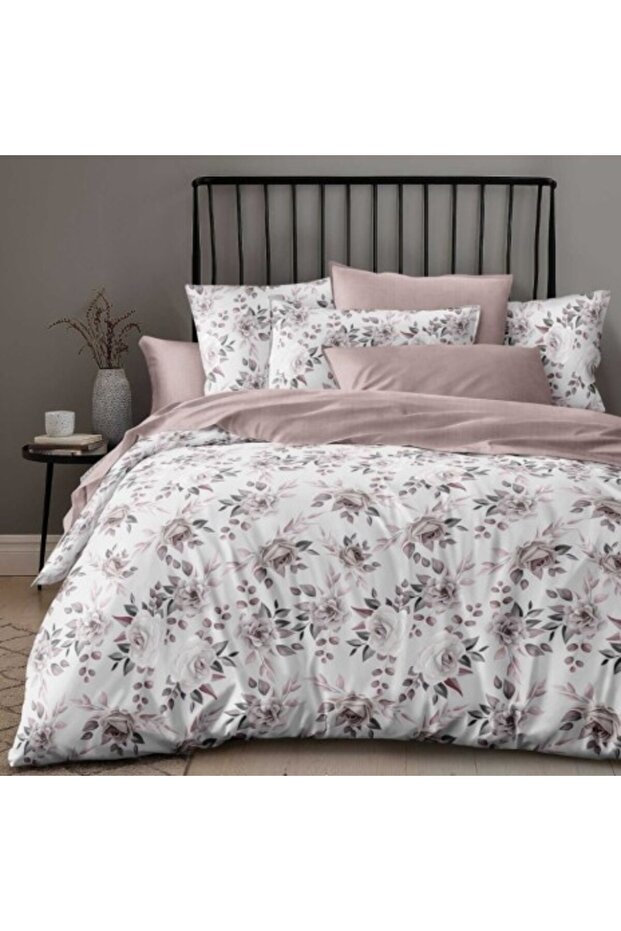 Double Bed Linen Pattern With Pink Roses - 1