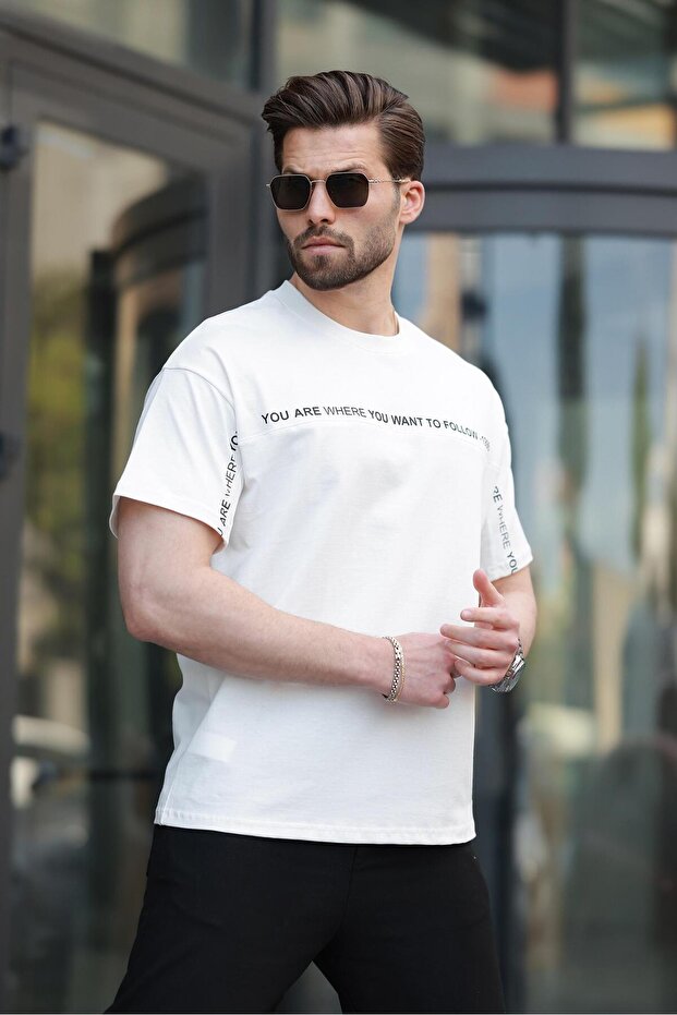 تي شيرت أبيض مطبوع برقبة دائرية E7156 - 3