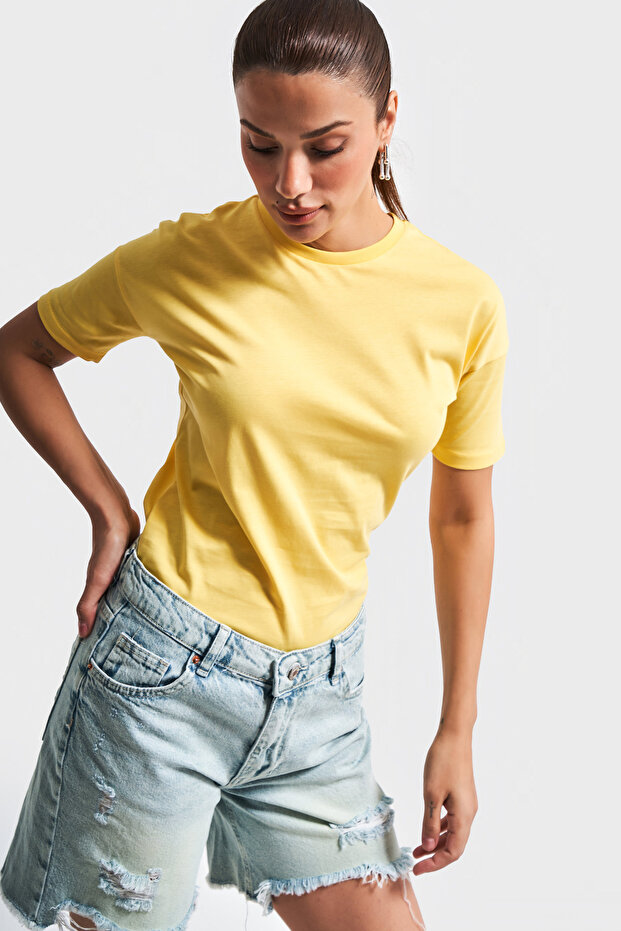 Kadın Sarı Renk S5-108 Bisiklet Yaka Basic T-Shirt - 3