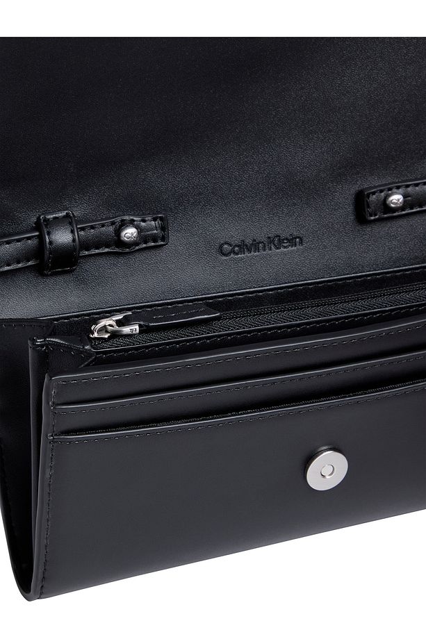 CK WOVEN CONVERTIBLE WALLET BAG El Çantası - 2