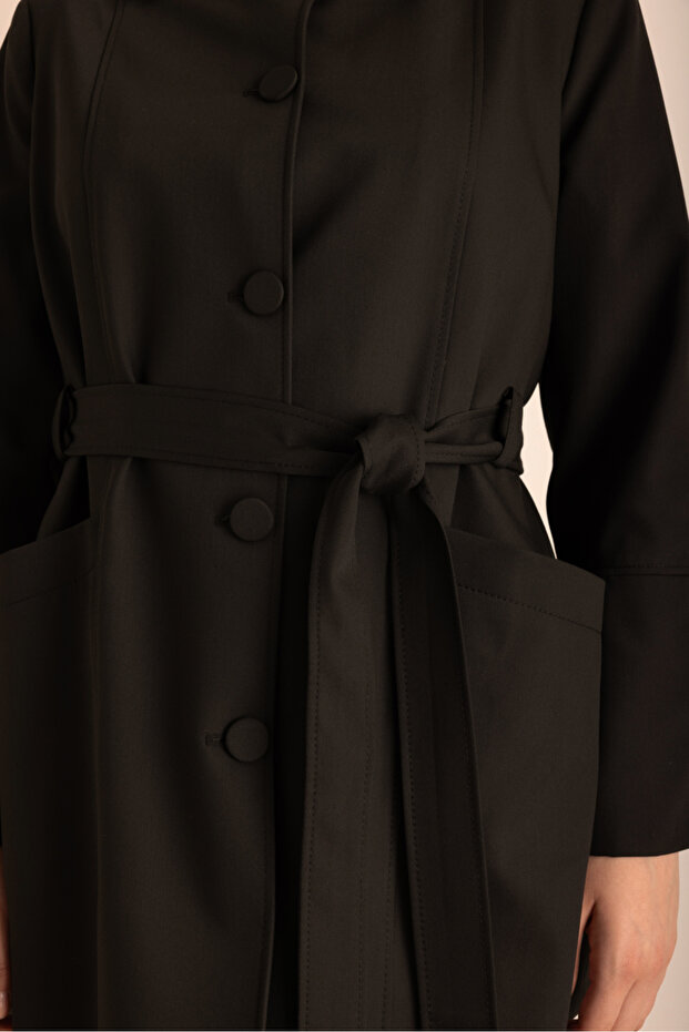 قبعة منسوجة بأزرار أمامية مقوسة - 4