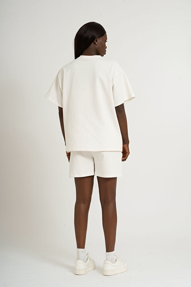 طقم شورت بطبعة فيونكة - 4