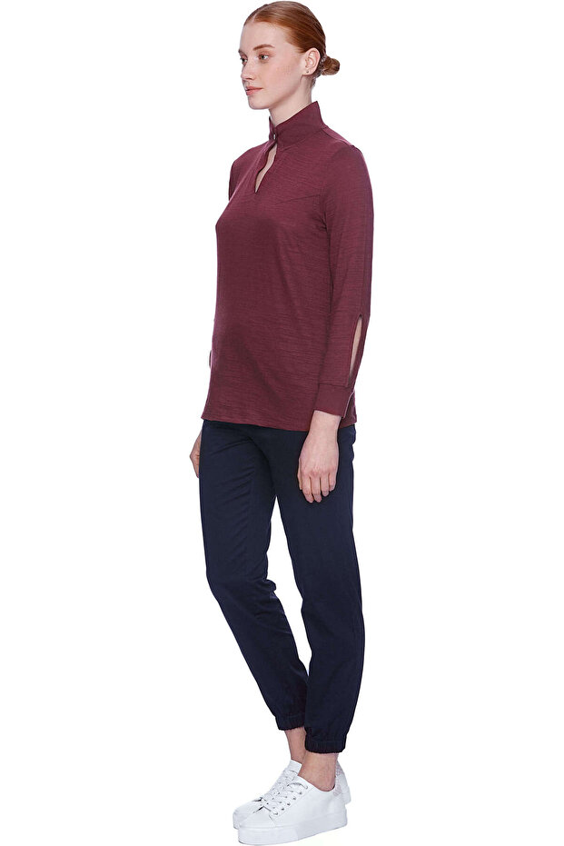 Long-Sleeved Top With Buttoned High-Neck - 3
