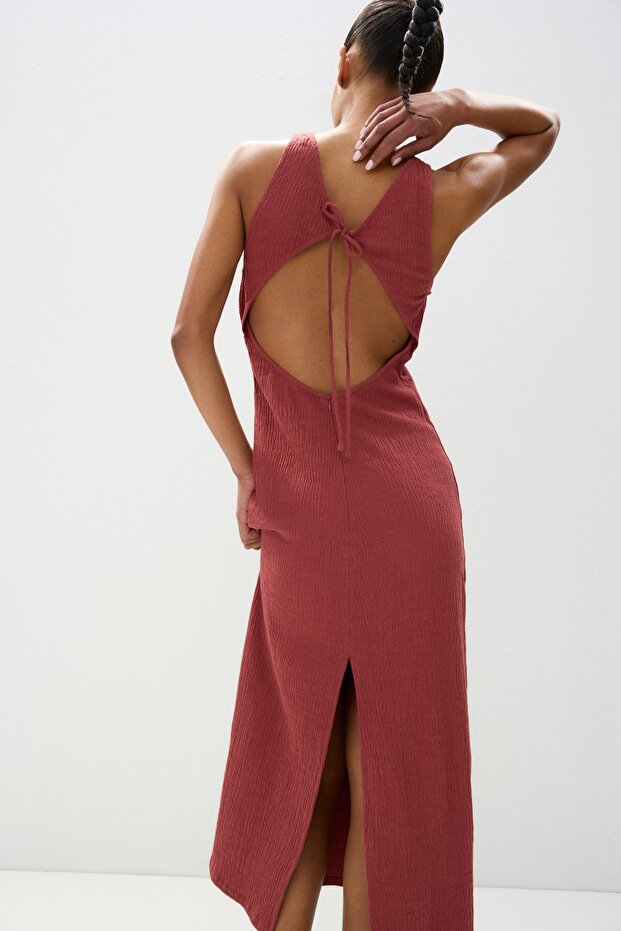 Sırt dekolteli midi elbise - 6