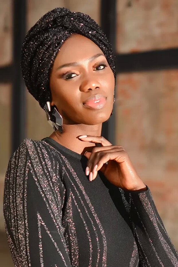 Küçük Pullu Siyah Dolgusuz Bone - 1