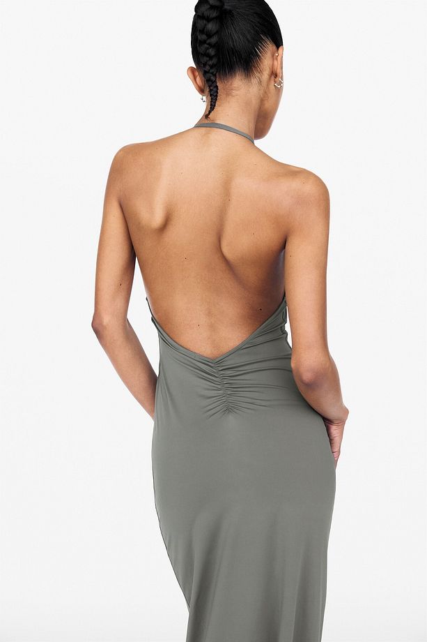 Halter yaka poliamid midi elbise - 4