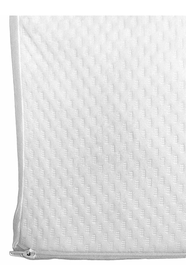 Playground/Pak Bed Cushion 70x110cm