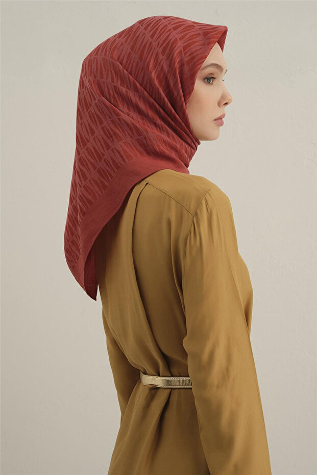 وشاح ليوسيل أحمر منقوش 3-35 - 1