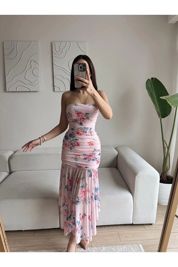 Çiçekli Straplez Drapeli Elbise - PEMBE - 5