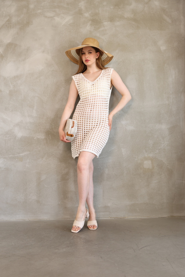 Διάτρητο φόρεμα παραλίας - 4