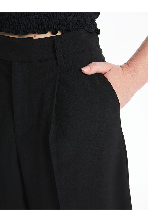 Kadın Loose Fit Düz Şort - 3