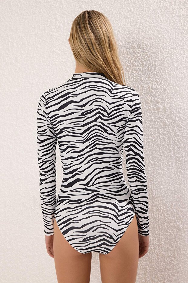 Zebra Desenli Fermuarlılı Sörfçü Kaplı Hipster Mayo TBESS25MA00119 - 4