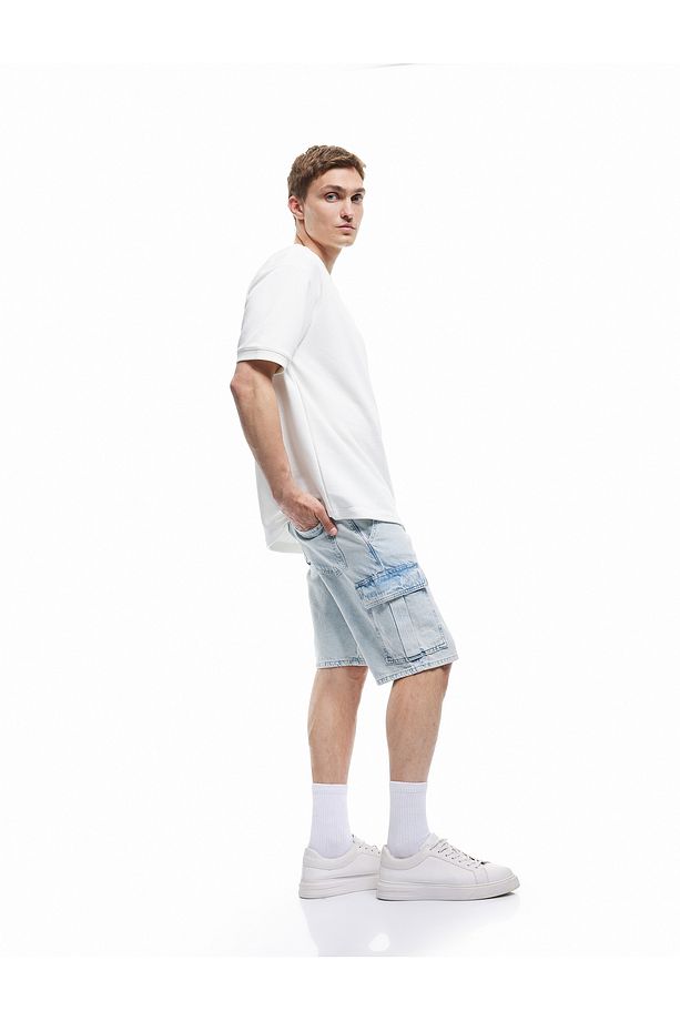 Oversize Pamuklu Cep Detaylı Bermuda Kargo Jean Şort - 1