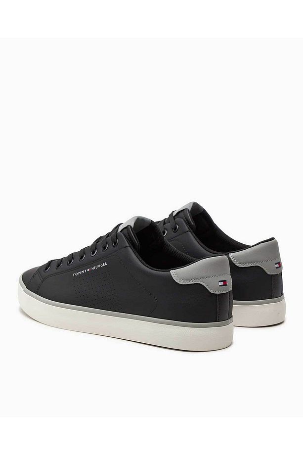 Low Top Core Seasonal Sneakers - 3
