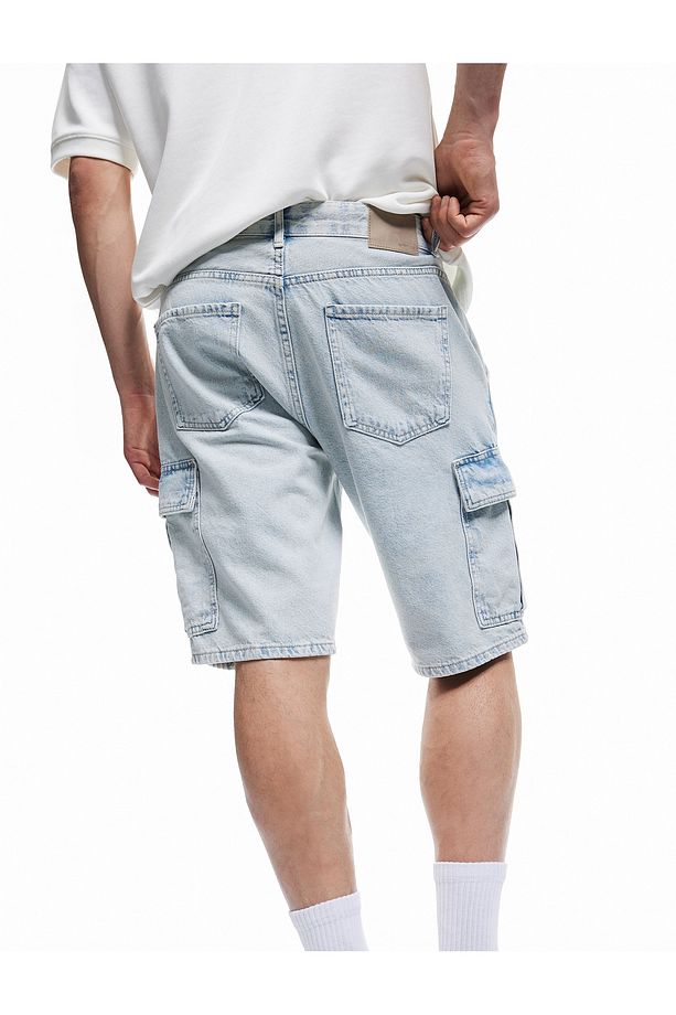 Oversize Pamuklu Cep Detaylı Bermuda Kargo Jean Şort - 3