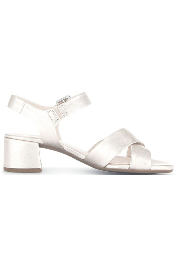 sandals - 3