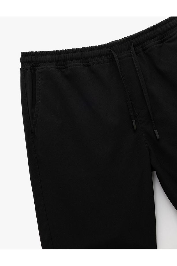 Viskon Karışımlı Cep Detaylı Bermuda Slim Fit Beli Bağcıklı Şort - 6