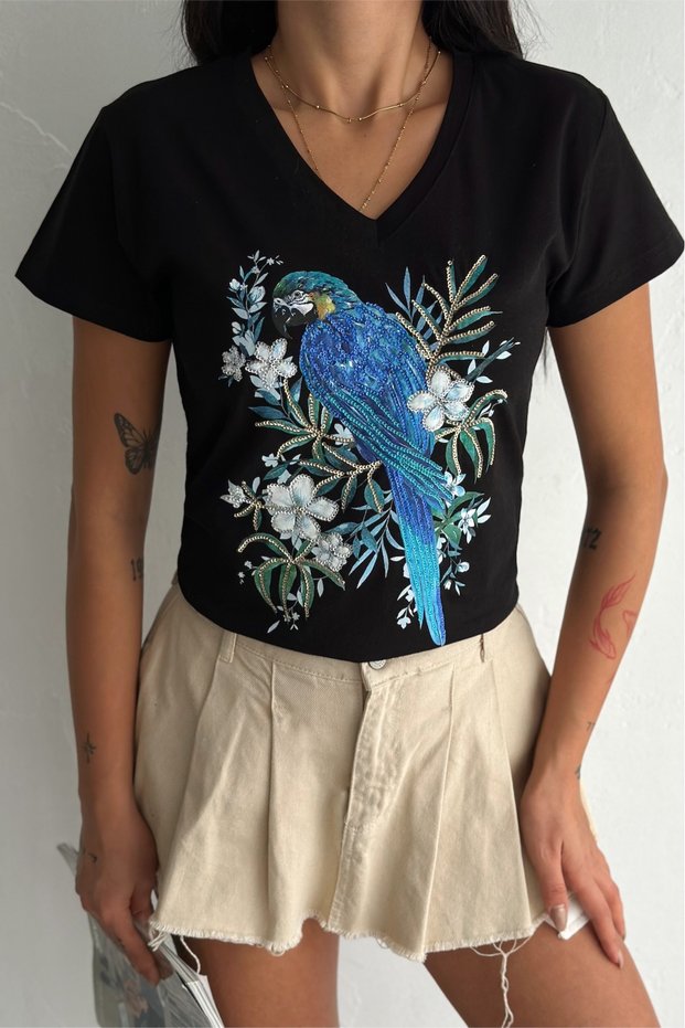 Women's Black V-Neck Blue Parrot Sequin Sequin Embroidered 100% Cotton T-Shirt