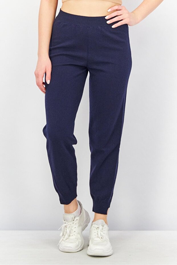 Women Regular Fit Textured Pull On Pants, Navy