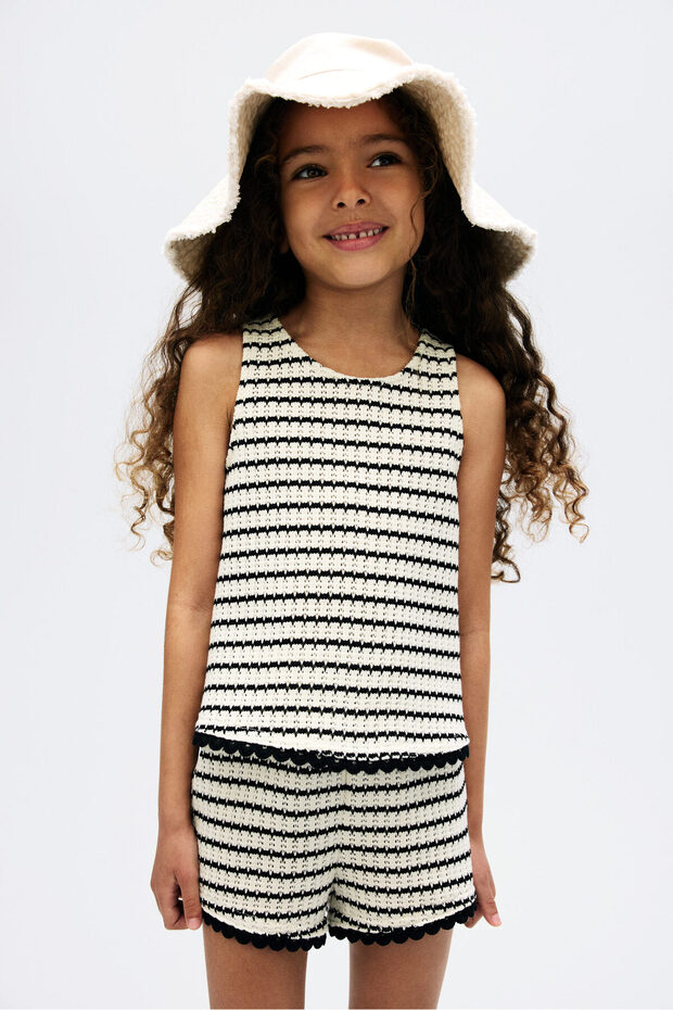 Kolsuz Tekstüre Triko Üst - 1