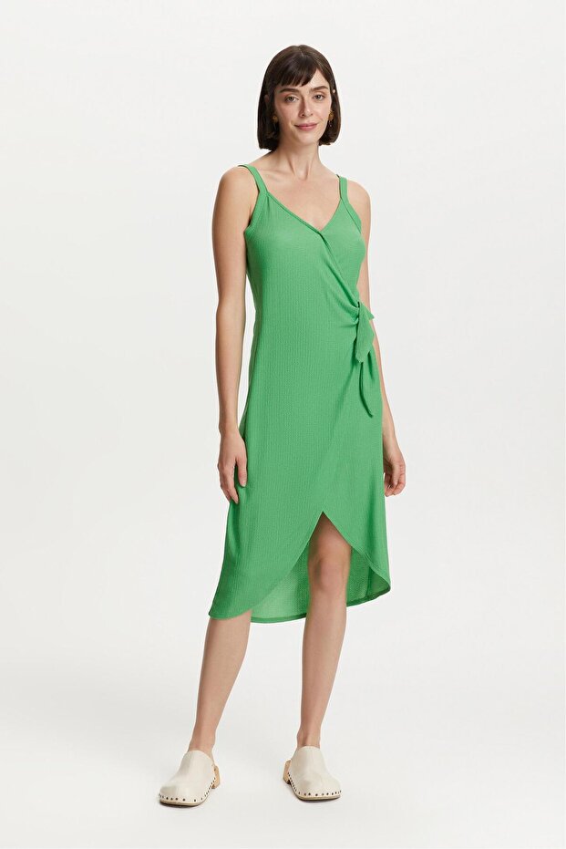 Women's Green Textured Double-Breasted Cut Midi Dress