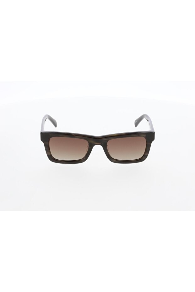 HW2238 03 نظارات شمسية للنساء