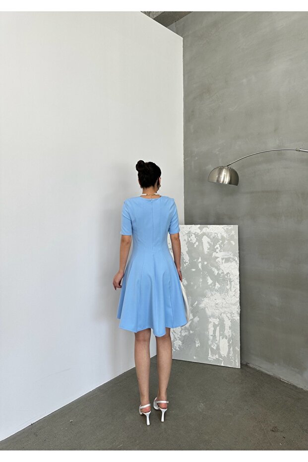 Kadın Oval Yaka Elbise - 3