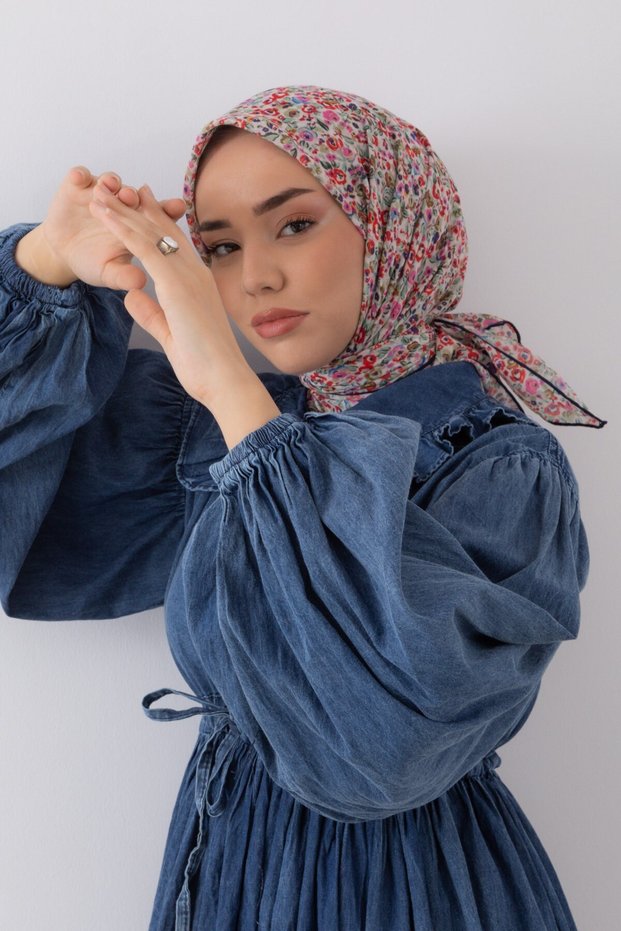 Soft Cotton Scarf 73030-28 Carnation Pattern