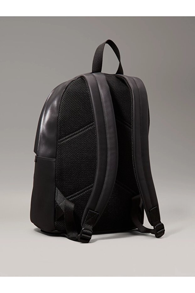 Black Must Round Backpack - 4