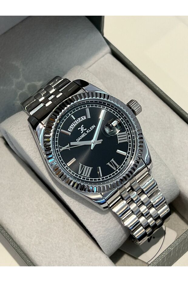 Father's Day New Model Black Dial Silver Cord Men's Wrist Watch