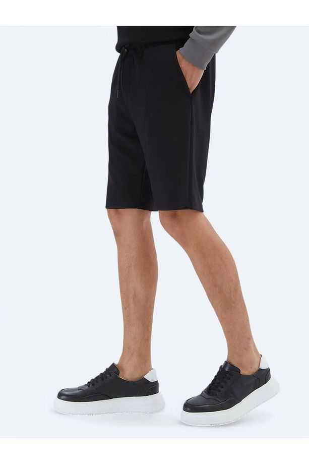 Siyah Düz Örme Jogging Fit Spor Bermuda - 3