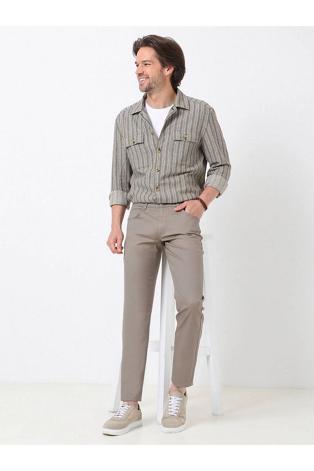 Haki Düz Dokuma Regular Fit Casual Pamuk Karışımlı Pantolon - 3
