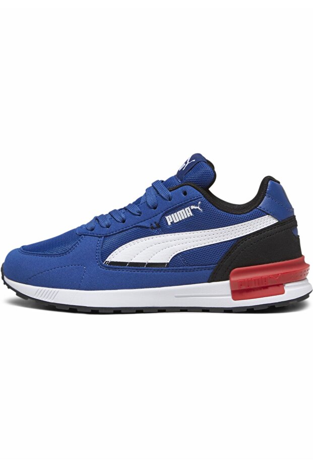 Graviton Sneaker
