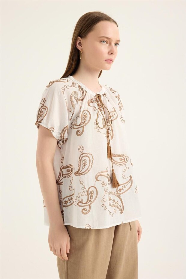 Shawl Pattern Blouse - 3