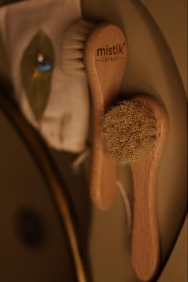 100% Natural Horsehair Face/hair Care Brush
