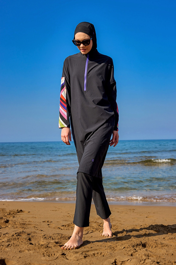 Black Full Covered Hijab Swimsuit M2510 – Drainable Waist with Stopper