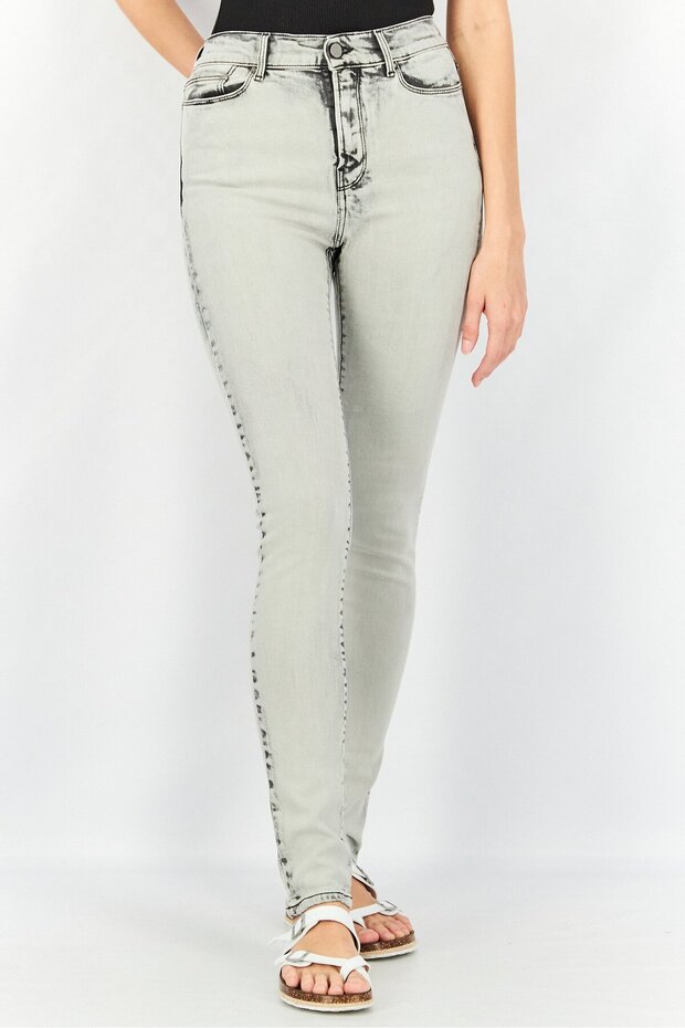 Women Regular Fit Washed Stretchable Denim, Grey
