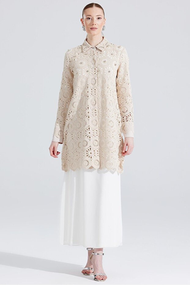 Kopanaki stone detailed cap beige
