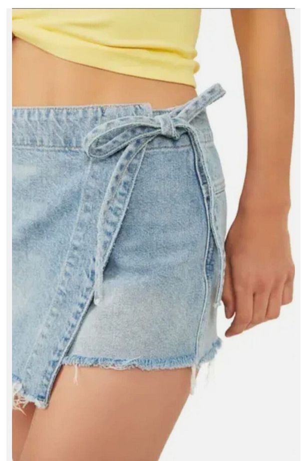 Wrap Detaylı Açık Mavi Denim Şort Etek (DAR KALIP) - 5