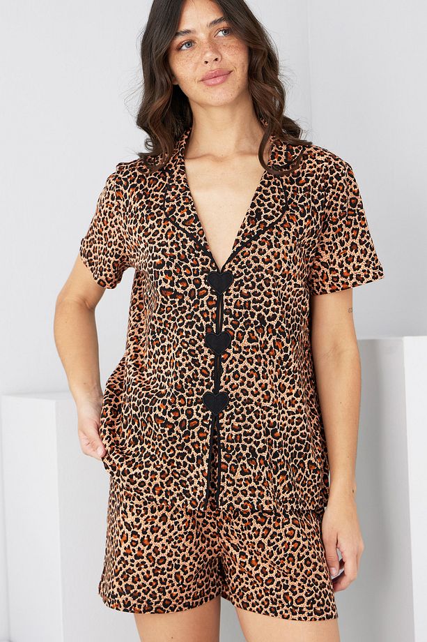 leopar desenli Kalpli Biye Detaylı Örme Şort Takım7890 - 1