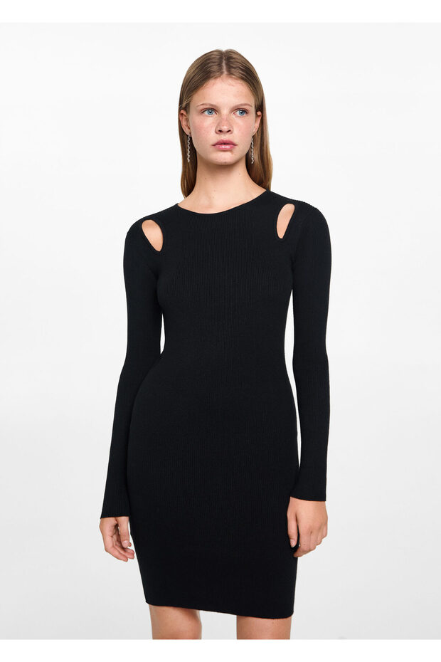 Schwarzes Mädchenkleid 77065984 - 2