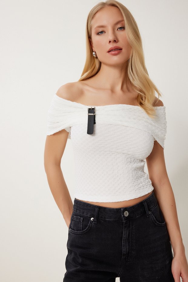 Women's White Belt Band Detailed Carmen Collar Stretchy Knitted Blouse An00242