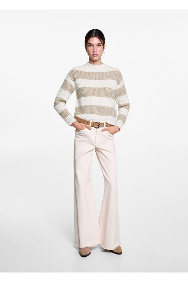 Beigefarbener Mädchenpullover 77066744 - 3